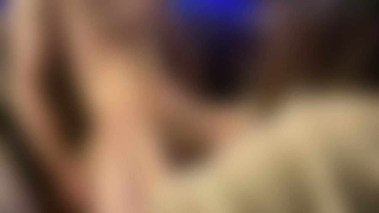 私にどうしても虐められたいと連絡くれた細身の大学生君にご褒美に沢山フェラして私の得意な手こきでおちんちん壊してあげた♡
ずっと感じてる顔見ててあげるから沢山出してね?♡
身体ビクつかせて声漏らして可愛いМ男君だった😶 (2/2)