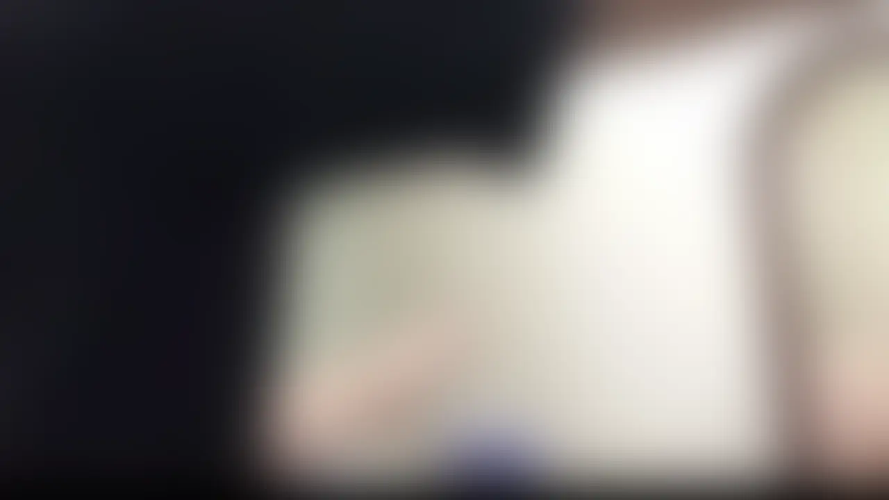いいねしてくれた方に抽選でDMにて動画をお送りいたします。
「初めてですのに…こんなこと…」― お嬢様、個室で初撮影。
名家の一人娘、きちんとした言葉遣い、肌も心も汚れを知らない――
そんな清楚なお嬢様が、密室でカメラを前に立たされている。
触れたことも、見せたこともない場所を、あなたの指示で少しずつ晒していく――。
“処女”という純潔、そのままの姿を記録
恥じらいを隠しきれず、視線を伏せて震える指先。
「こういうの…本当に必要ですの?」と戸惑いつつ、断れない従順さ。
初めてのカメラの前、全てが新鮮で、全てが背徳的。
個室という、逃げ場のない密室空間
目の前にはレンズ。背後にはあなた。外の世界と隔絶された、静かすぎる部屋の中。
息づかい、布が擦れる音、恥じらいの声がゆっくりと記録されていく。
従順な“育ちの良さ”がかえって妖艶に
指示を出すたび、小さく「はい…」と頷く彼女。
何も知らない、けれど拒まない――その姿にしかない色気が滲み出す。
作品に出てくる女性は全て一般の方でございます、他の作品で見ることはございません。
※素人さんですので特定や詮索はしないようにお願いいたします (2/2)