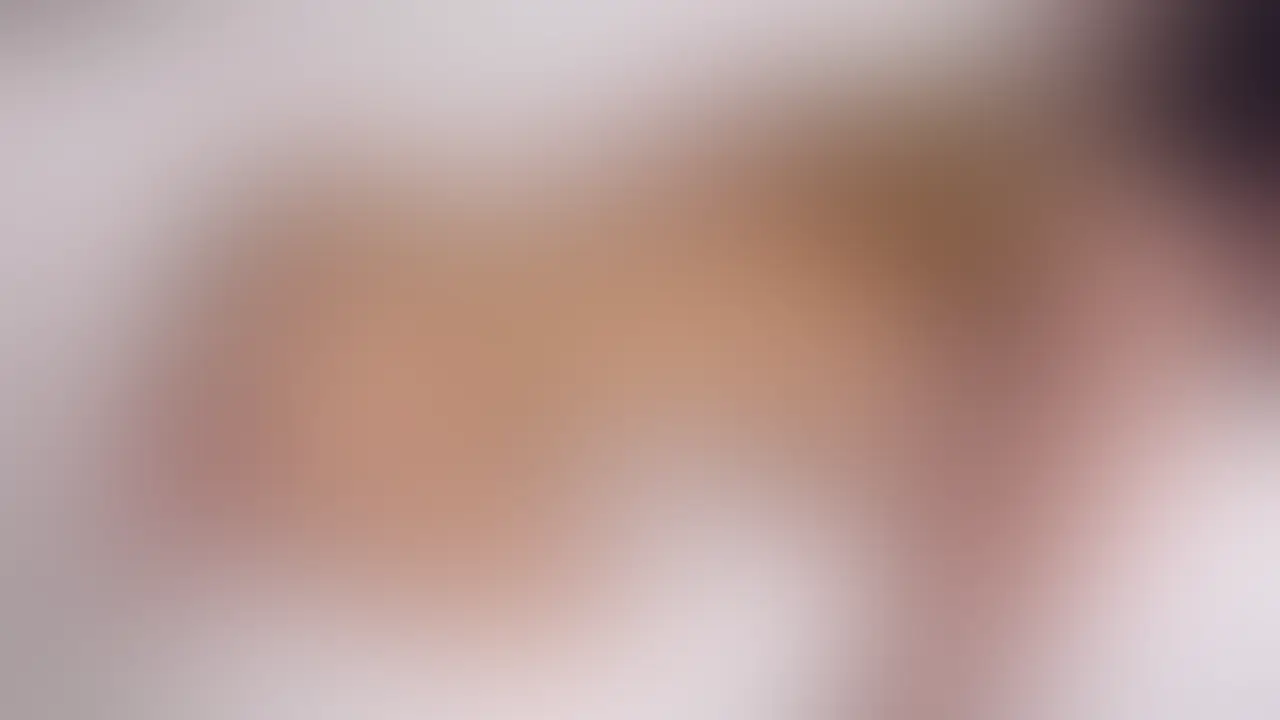 リアルな素人夫婦の営みです☺️
日焼けしてるお尻がえっちじゃないですか?笑
普段からこんな馬鹿でかいおほ声で
イキまくるドM妻ですが、、
そんなとこも愛して下さい🫶 (2/2)