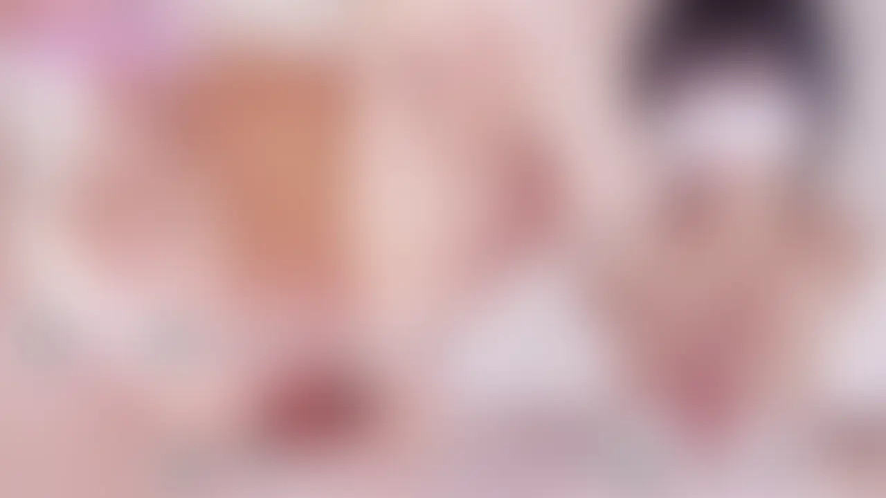 【ファンクラブ限定画角バージョン㊙️】
白い肌とシャツ。密着セックスで蕩ける♡
寝ながらイラマチオで、M男くん暴発寸前…!?
とろとろな◯◯に中出し、大量に溢れ出す── (2/2)