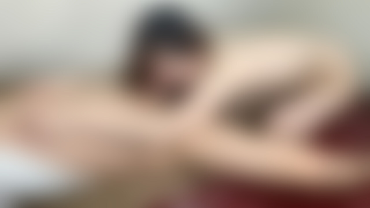 ハーフ系の素人美人とハメ撮り4★乳首舐めから濃厚生フェラとディープスロート。チクラチオもあり、玉も丁寧に舐めてくれました (2/2)