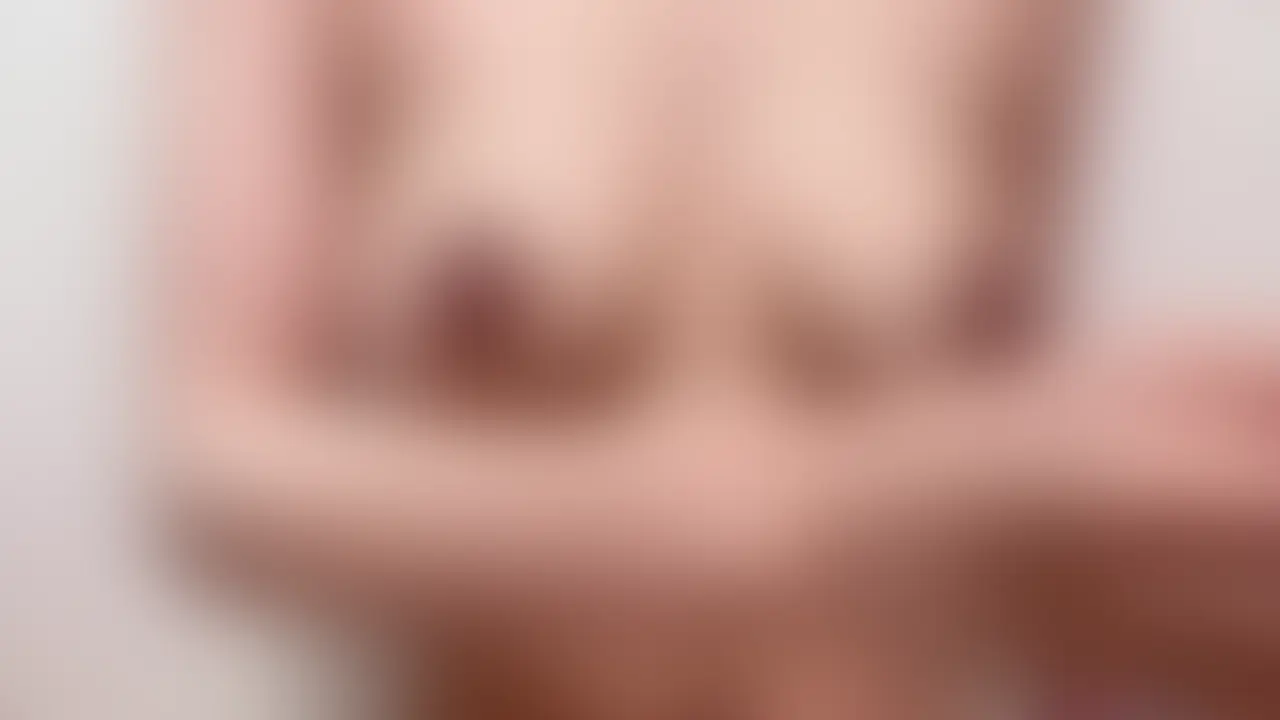 サランラップってエロいよね。
母乳ちょい出し (2/2)