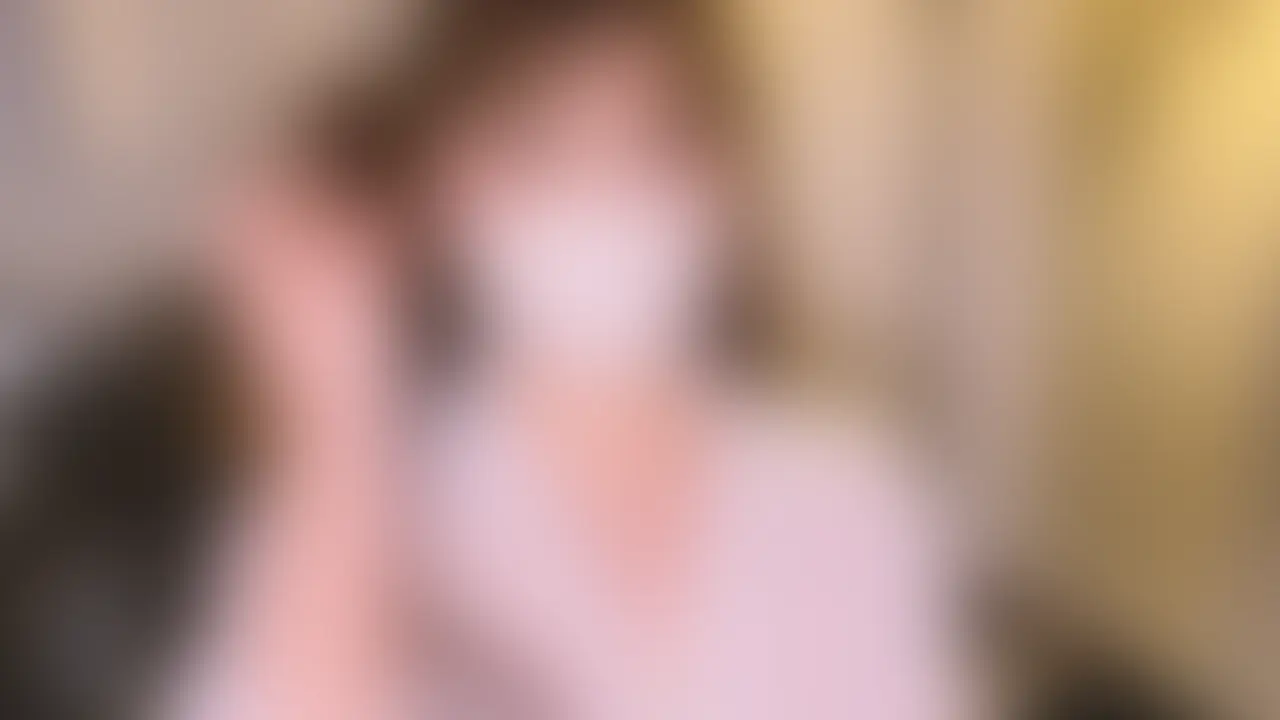 ◎Kカップ爆乳パイズリマスター挟射！！
癒し系のKカップ爆乳パイズリマスターに、ハリのある綺麗なオッパイで圧迫パイズリ挟射！！
ちんぽが完全に見えなくなるオッパイは最高です🎵 (2/2)