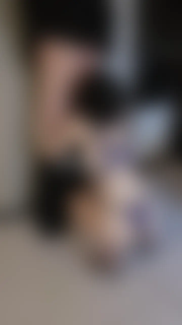 ☆お口でご奉仕させていただきました

ゆいの舌とお口で
男性さまにご奉仕させていただきました

ご奉仕たくさんできて
ペットとしてしあわせです
もっと上手にできるようにがんばります

鞭も気持ちよかったです

使っていただいて
ありがとうございました

定点×2
#SM#M女#マゾ#S男#ドM#調教#奴隷
#変態#イラマチオ#フェラ#スパンキング#ビンタ (2/2)