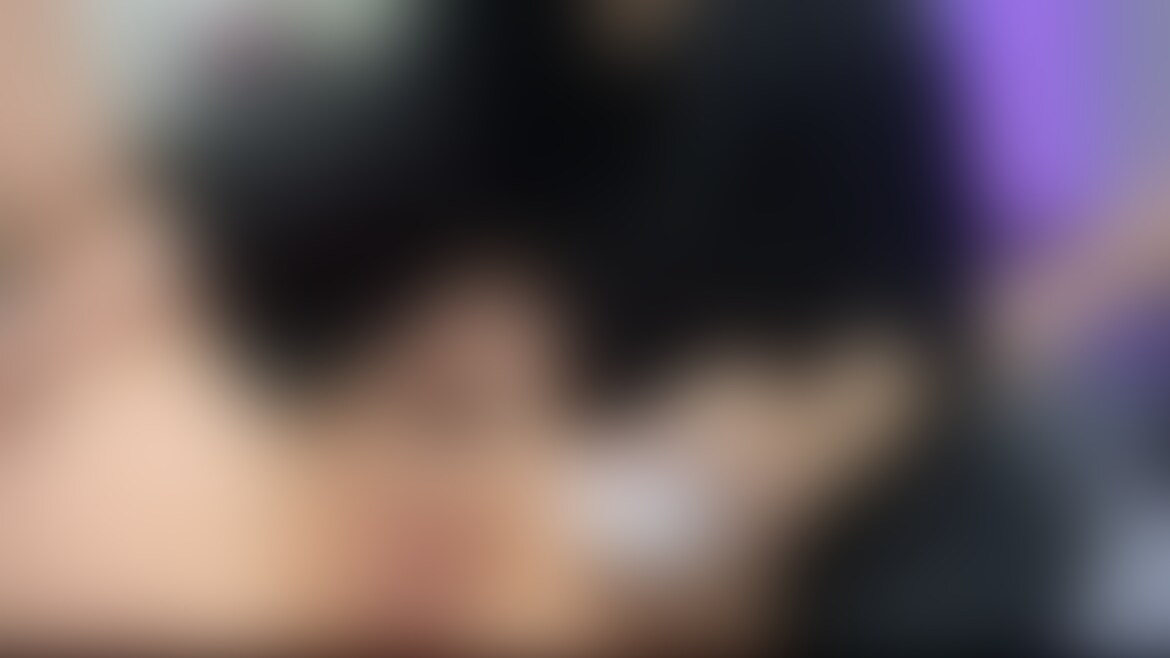 韓国系爆美女れいちゃん
普段は清楚なふりしてキラキラインスタ投稿して生活してる女の子がアヘ顔ダブルピースしながらアクメ決めてるのめちゃくちゃ興奮するよね♡ (2/2)