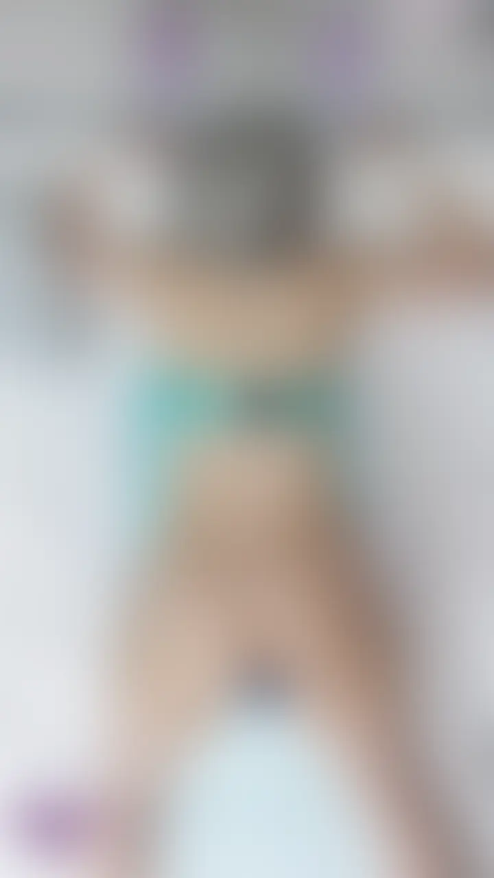 吸うやつのアプリに音に反応して動くモードがあったので逃げられないようにされて遊ばれました⋯
声が出たら前もアナルのも動いちゃうので我慢してたのに色々されて声出ちゃったら止まらなくて一気にやばくなった🥺 (2/2)