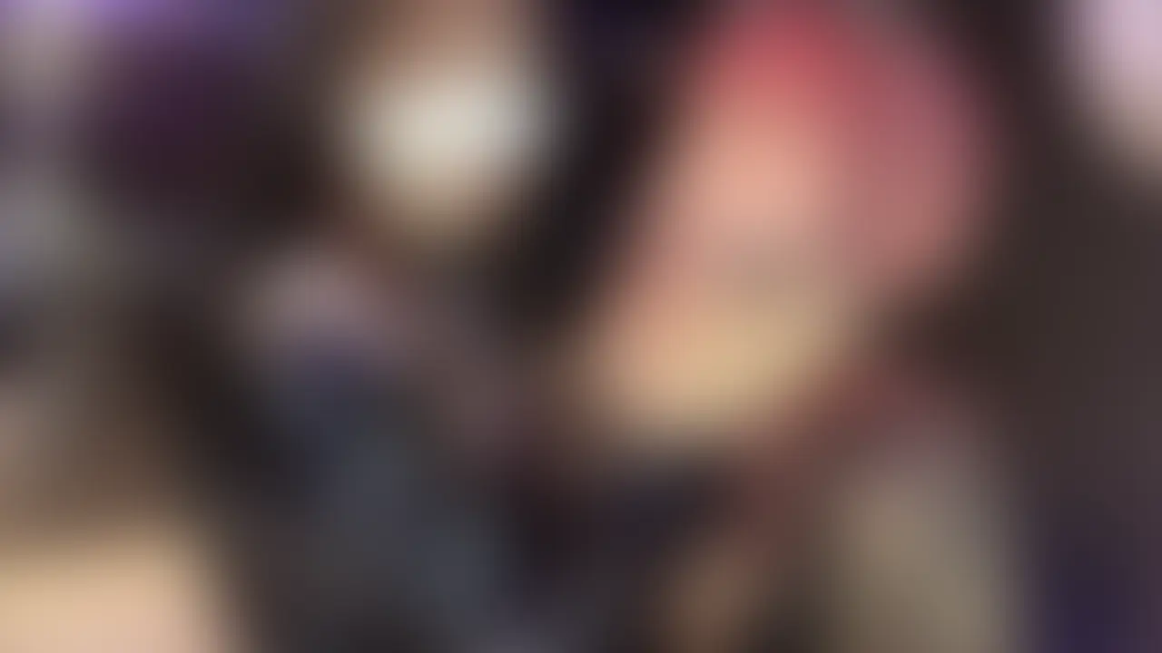 S女様が男の娘に唾液責めするシリーズの総集編です
1人あたり5から10分近く系5名のドS女様に唾吐き、顔舐め、唾液責め手コキを収録しております。
全6シーン
そのうち2つは射精シーンあり
女王様の責めだけでなくMな男の娘がぐちゃぐちゃになる様を同時に楽しめます。 (2/2)