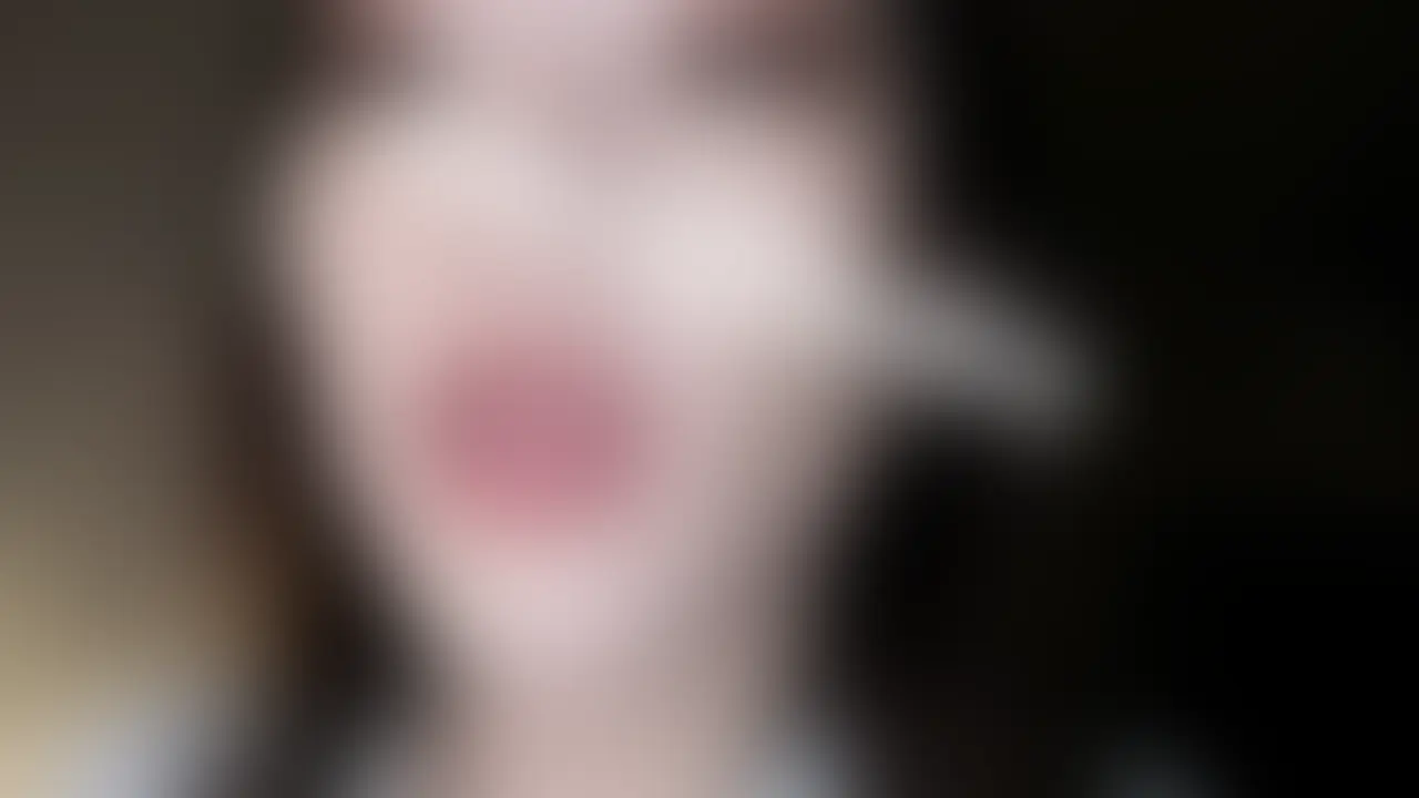 【トータル8分】

過去の様々な動画から唾液のシーンをちょっとだけ切り抜いた動画です。
おまけで最後に唾液手コキあり。 (2/2)