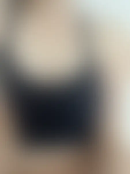 ヒナ🐥(パイパン女子大生のおしっこ🐤)「今日のヒナのブラ🥰」の投稿サムネイル