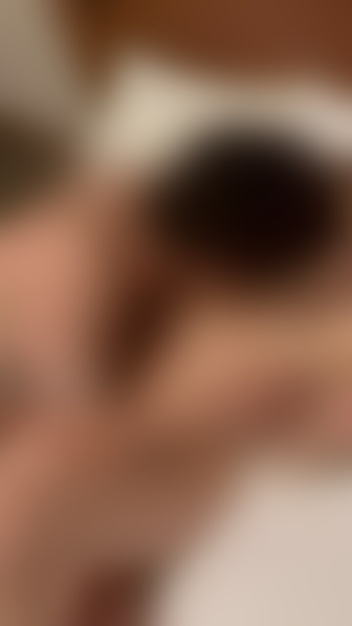再会編② ベットにて
単独さんにずっと抱かれてる奥さん。
恋人同士みたいな動画(*´ー`*) (2/2)