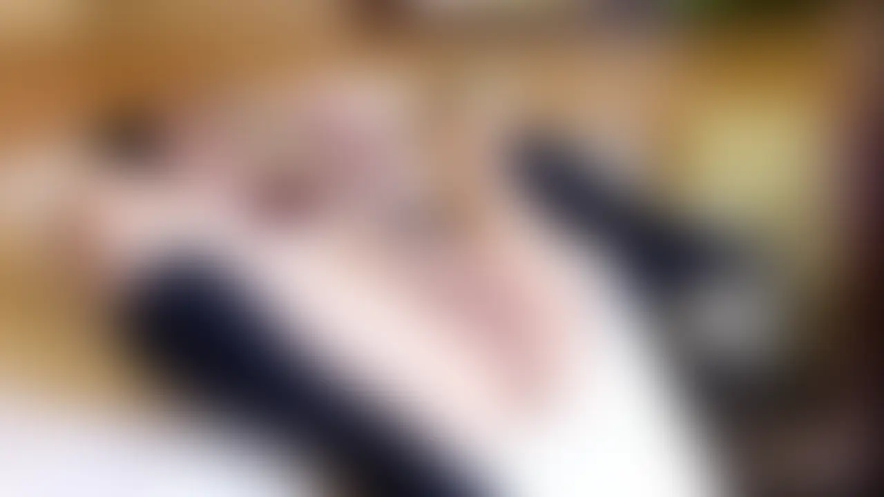 小悪魔な制服ギャルの連続寸止めと生アナルセックス💖その②
アナルほぐしふた穴オナ編💕 (2/2)