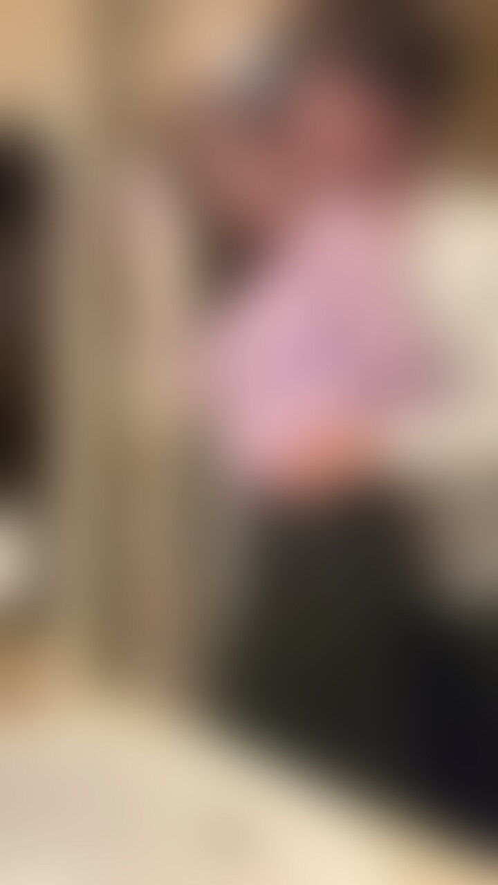 お食事からのホテルイン❤️シャワー前に燃えちゃいました❤️続きはプレミアムで❤️ (2/2)
