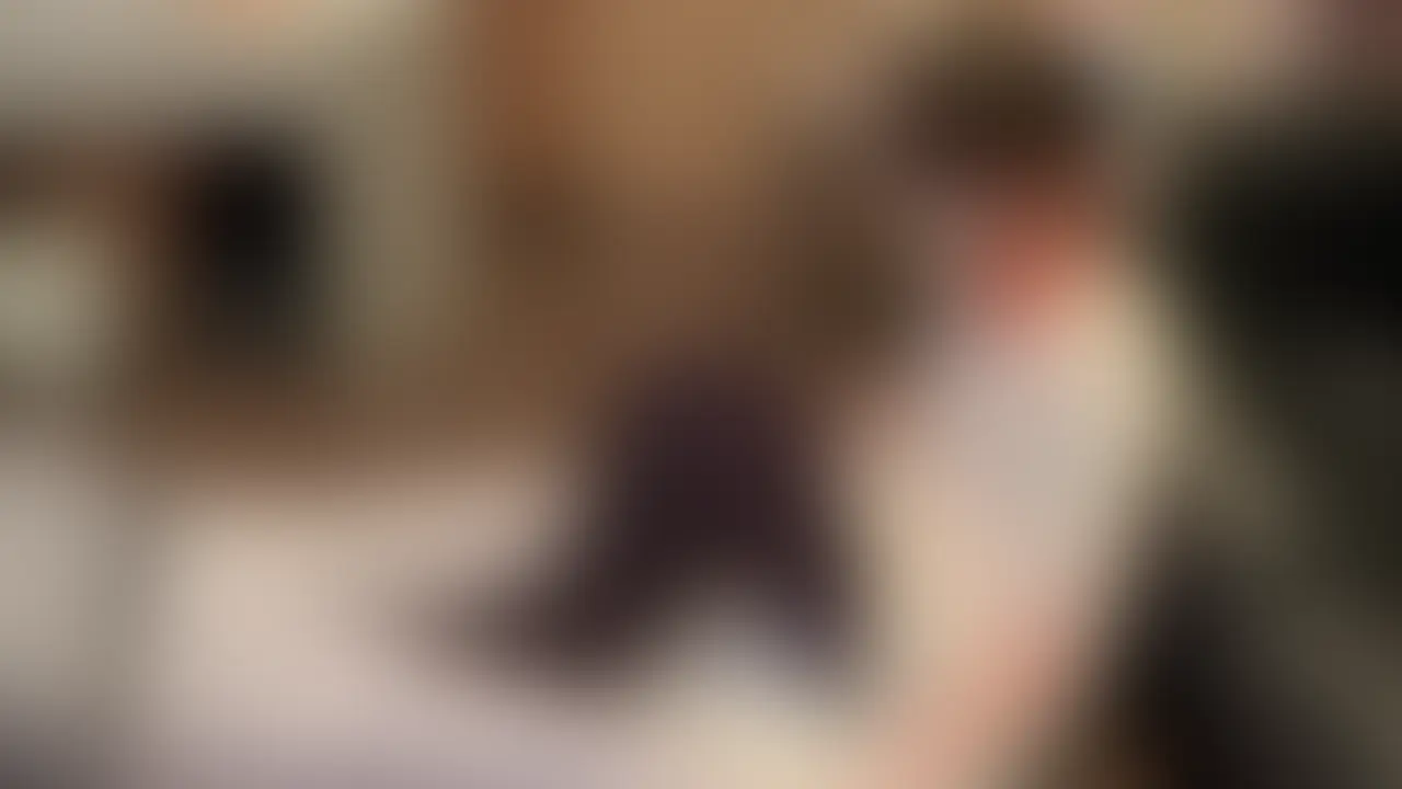 男が感じてる姿を見るのが大好きな密美ちゃんの電気アンマ (2/2)
