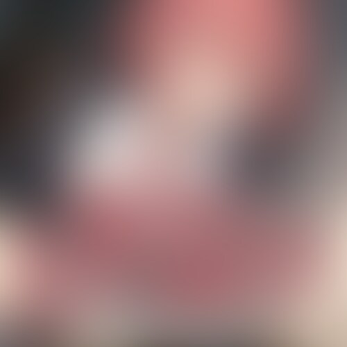 女子大生にお金を渡し
「出せ出せ」と言って欲しいと
リクエストする男子。
女子大生は意味も分からず
「出せ出せ」と言い続けてあげることに。
するとおもむろに
自身のおちんちんを露出し
シコシコし始める男子。
戸惑った女子大生であったが
お金をもらった手前
何か裏があるだろうとは感じていた。
覚悟を決め「出せ出せ」と煽り続ける。
一秒でもはやく終わらせたい女子大生は
更に強く命令を繰り返し
アッという間に男子を射精させてしまう。
※女子大生の「出せ出せ」責めに耐えながらオナニーをしましょう。
何度も何度も「出せ出せ」と強めに射精を促してくれるので
アナタの好きなタイミングで射精しましょう。
どんどん新作動画を公開していきます!
サンプルを気に入りましたら
「いいね!」「フォロー」「入部」をお願いします! (2/2)