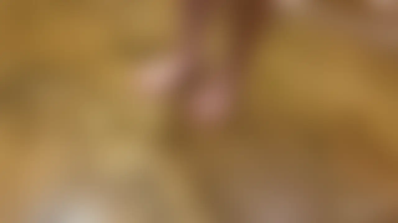 ムチムチなギャルと濃厚オナラプレイ…❤️
お待たせしました!!!!
濃厚なオナラプレイの時間です!
くっっさくてでっかい屁を顔の上で連発してくれます…!
ご堪能あれ!
今回はオナラプレイ以外でもたくさんおまけをつけておきました。
オナラプレイ以外もお楽しみくださいませ…
1ヶ月頑張ったご放屁(ほうび)にぜひ! (2/2)