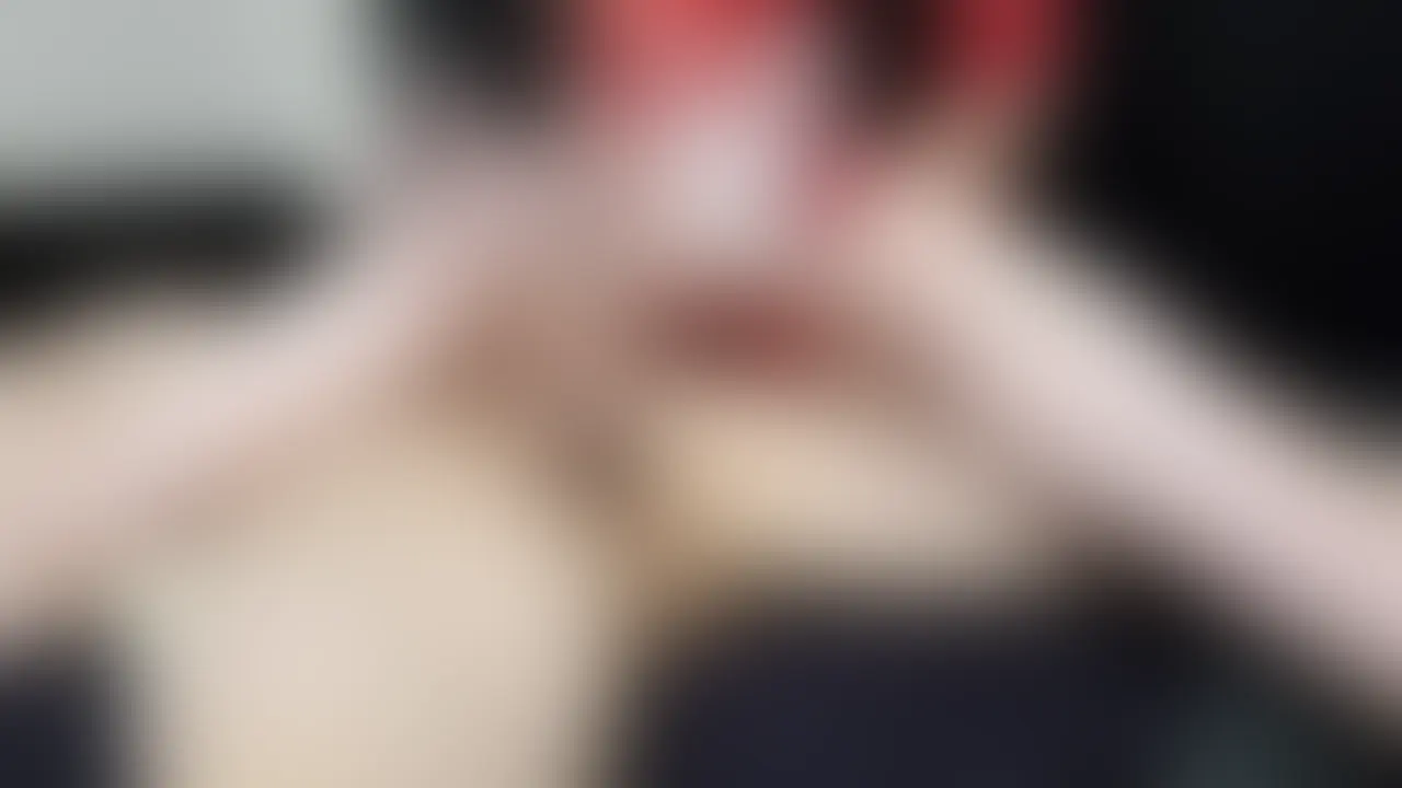 【ニトリル】チソコにゴム手を被せてゴム手コキする/個人撮影/裏垢/hentai/M男/S女【ゆなぱんは手コキ好き】 (2/2)