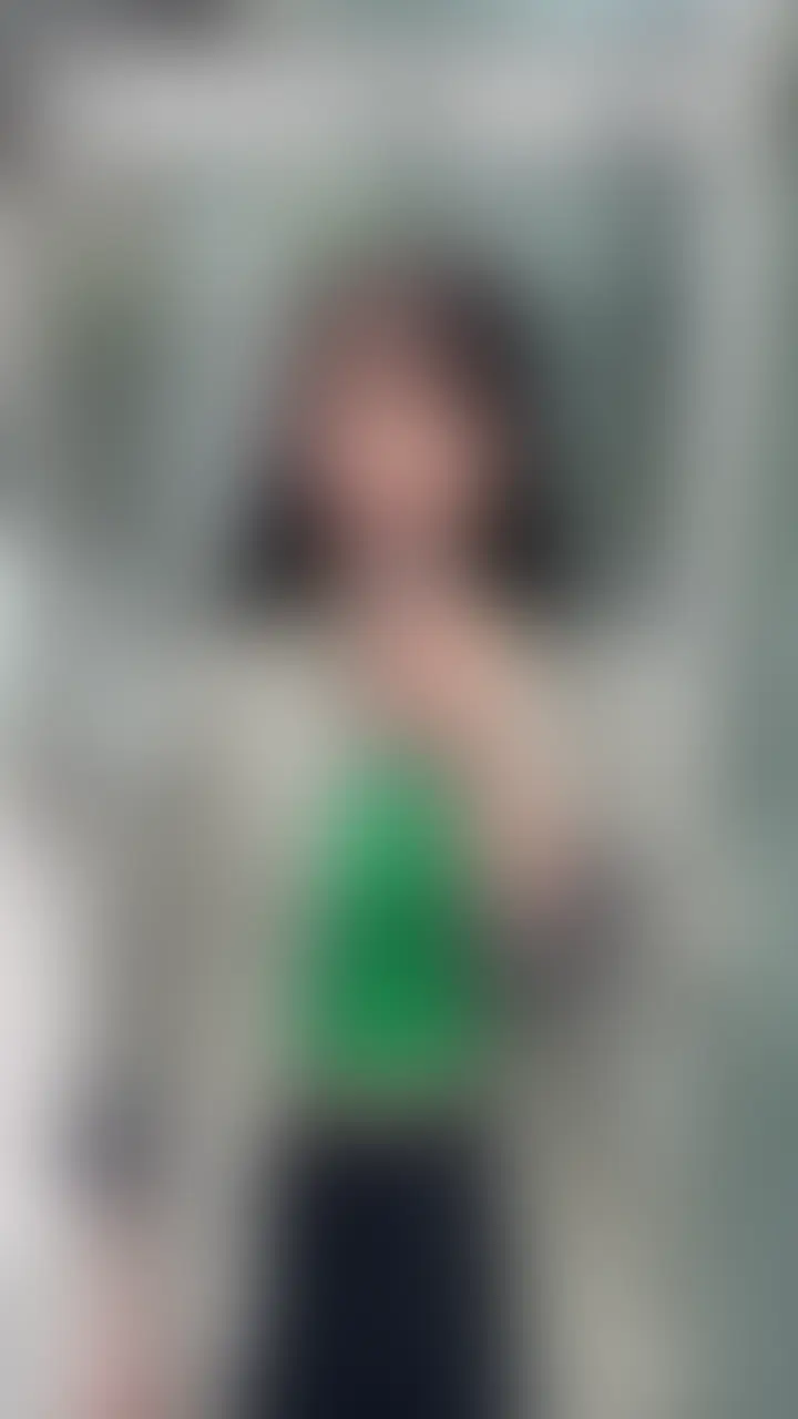 #385【ERIKA 25歳】
今回ストリートスナップに協力してくれたのは、イケイケなストリートファッションがオシャレなERIKAちゃん😎
黒の下着がお似合いです😆
色気のあるお姉さんでした💞
※動画、写真の無断転載は著作権侵害となり、10年以下の懲役又は1000万円以下の罰金が課せられます。
発見次第、法的措置を取らせていただきます。 (2/2)