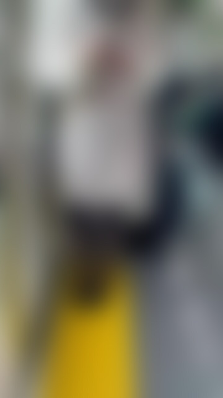 遠隔ローターをパンツにいれて電車に乗った
動画です🚃💭💕
後半の【Part2】をまた明日載せます🤍 (2/2)