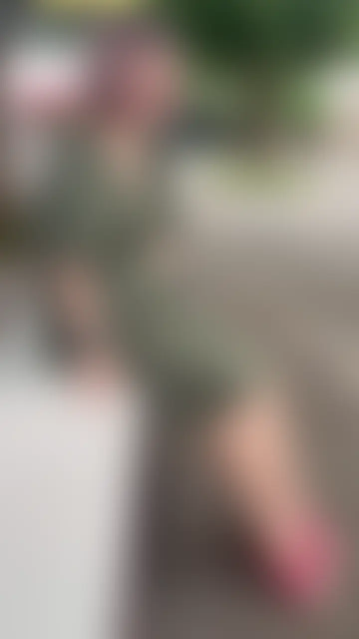 パンチラ有り!コスプレイヤーちかさん、24cm超激弱蒸れ足裏くすぐりで汗だく!5分35秒
サンダル脱ぎ24秒撮影しております!
くすぐりは足を引いてしまうレベルでずっと弱く、可愛らしい声で爆笑していました!(足汗をかなりかいていました笑)
撮影後に全身の写真を撮影したのですが(サムネイル画像です)、5分間でかなりの汗をかいてました!
ツイッターでキャンペーン等行っております!
ID:FDksgr3
ちかさんX:CosplayerChika (2/2)