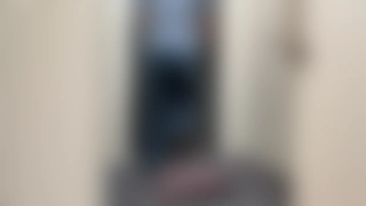 【デリヘル】れいらちゃん【即尺フェラ】

出会ってすぐにフェラチオ即尺コースと顔出し動画撮影コースのオプションでデリヘル風俗嬢のフェラ抜きを撮影しました。サービス抜群、愛嬌抜群、テクニシャンの濃厚フェラチオサービスでどぴゅどぴゅ口内射精！ (2/2)