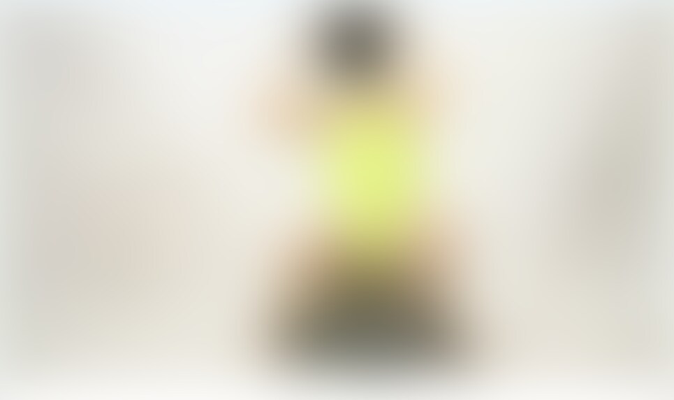 カブトムシフロートを潰すハイレグレオタード (2/2)