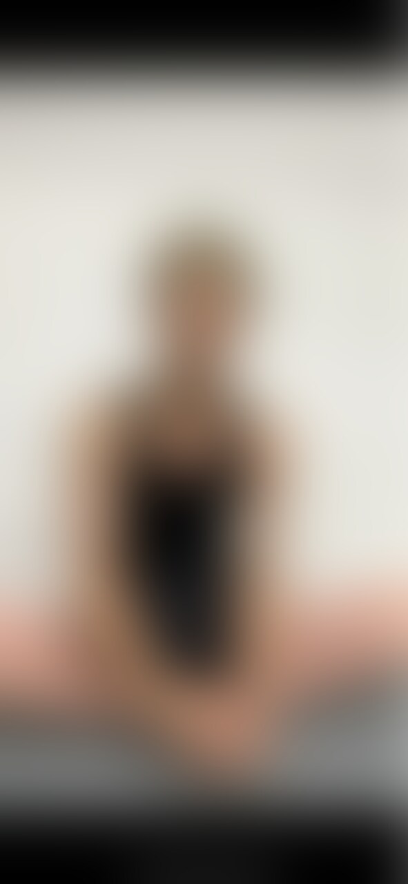 twitterで話題の19歳のレイヤくんの初登場動画！ sample 1