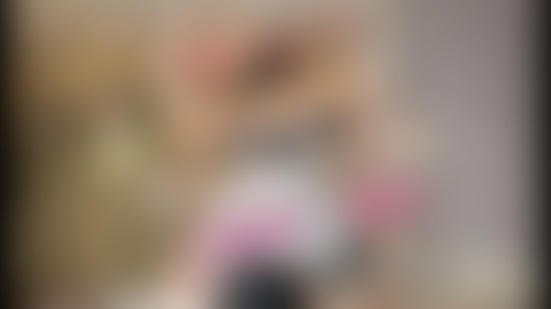 めちゃ狂ってる騎乗位💖
気持ち良すぎて叫びまくちゃった😅💖
ドMっぷりハンパないぞ(笑)
終わった後にベッド見たら潮でぐっしょり
動画の最後に入れておいたから見てね (2/2)