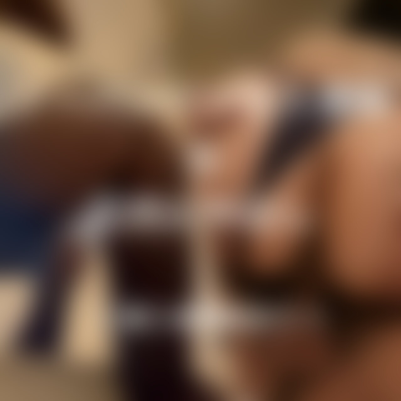 ノーパンパンストで部屋掃除&人妻にNTR中出し動画をくっつけました♡
どちらもお尻に特化してるのでお尻好きさんにはたまりません🤭
※購入者特典あり※
単独さんにあそこの毛を剃ってもらった動画をプレゼント🎁
購入者さんにはGoogleドライブのダウンロードリンクを送ります。
とーっても恥ずかしかったです…(そもそも剃ってない私が悪い…笑)
元々毛深いので、いっぱい生えてるのを綺麗にしてもらいました。。 (2/2)