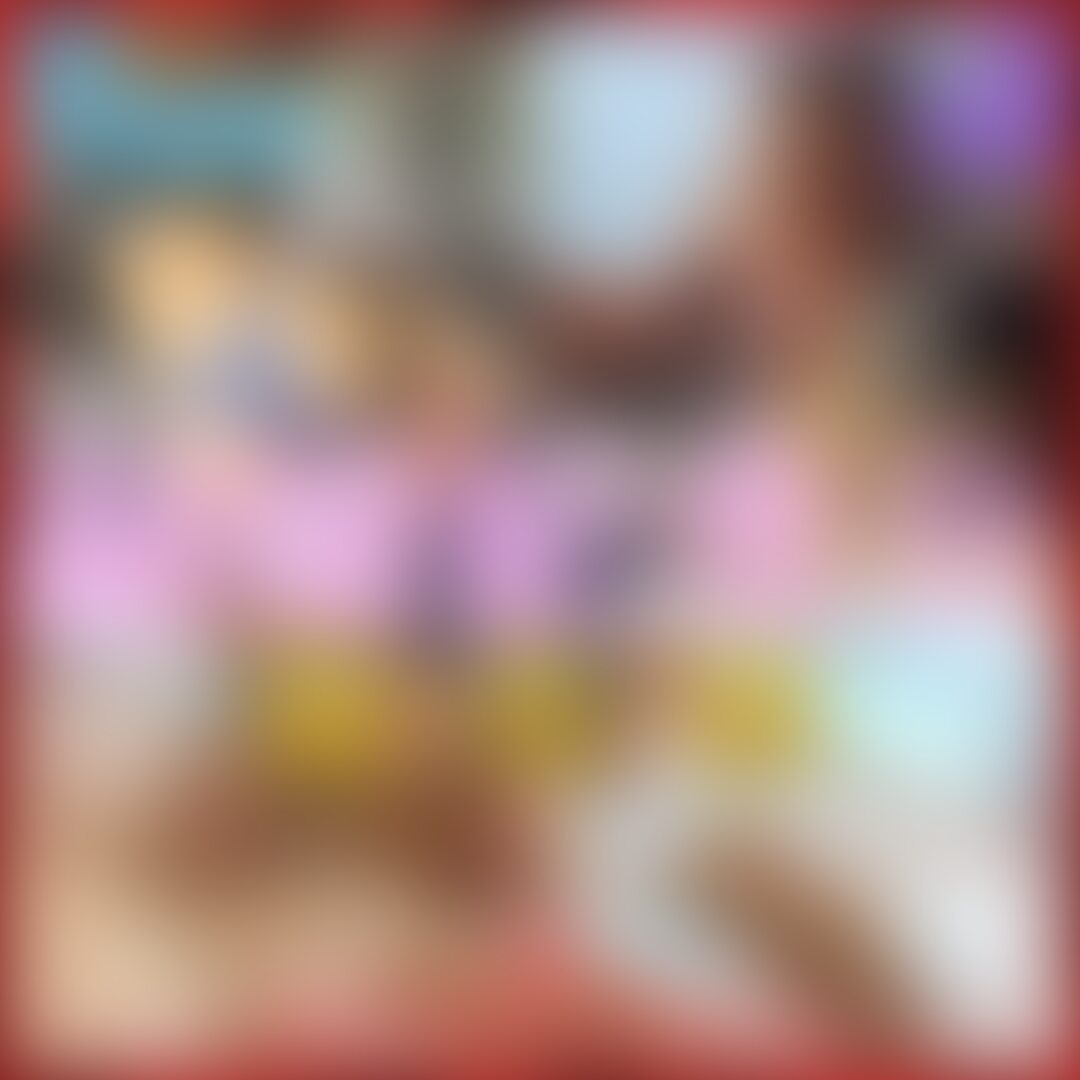 【販売用限定】
【結婚記念日に朝・昼・晩で3人とパコった動画】
sample①はこちら↓
https://myfans.jp/posts/95326a10-a721-446f-af20-1a4e4b07103e
sample②はこちら↓
https://myfans.jp/posts/633df74b-4623-4b50-9afc-21dd13c28442
背徳感満載の動画となりました。簡単なあらすじは次の通りです。
結婚記念日当日、旦那とは別行動(旦那は競馬)なので、私はエステを受けに朝出発しました。
きわどいエステ動画もエロいだろうなーと思ったので、最初は施術してもらう動画を撮るつもりでした。
エステティシャンさんには撮影(出演)の許可をもらったうえで、「絡みはなし」との約束だったのですが、エステで体温や感度が高まりすぎて我慢できなくなり、結局・・・
しかも、この日のうちに不倫相手や旦那の相手もして、クタクタな1日にw
でも、それを撮影できたので、ただのエロエステ動画を撮るつもりが、まさかの結婚記念日に朝昼晩で3人別々のちんぽをいただいた動画(しかも中出し3発)が完成しちゃいました。(よい作品ができたという点ではラッキー♡)
しかも、旦那との絡み映像は初公開です。途中、とんでもないアクシデントもあり・・・
とにかく見どころ満載です。
ここには書ききれないですが、詳細はブログ(トップページのリンクからすぐに見に行けます)にたっぷりと書いているので、是非見てみてください。
尚、旦那との絡み映像は極めてセンシティブなため、この【販売用限定】動画のみでご視聴可能です。 (2/2)