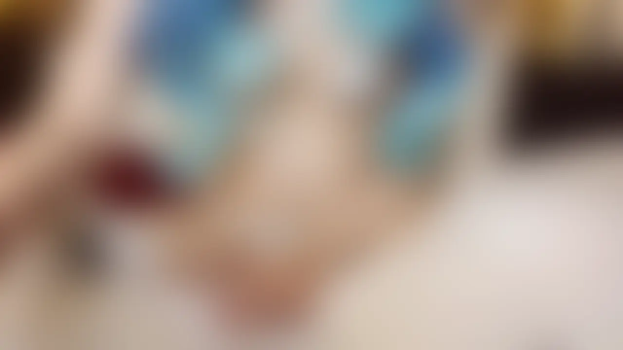 Ammy×マイクロビキニ×TENGAEGGひとりえっち動画
【動画内容】
Tkbいじり→TENGAEGG開封→いじいじたいむ
動画形式:mp4 動画時間:約10分 (2/2)