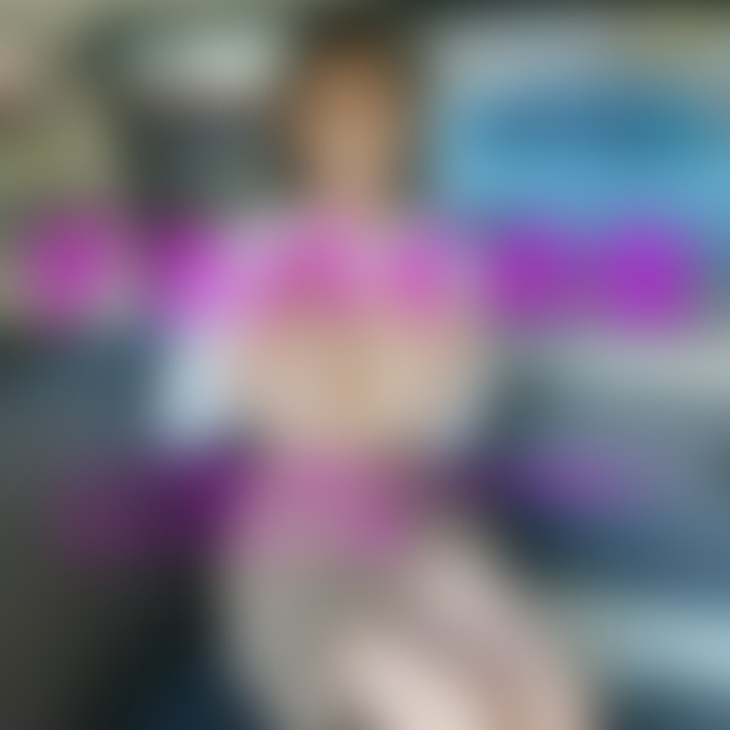 「ノーブラ散歩✕車中ファック✕中出し✕デカパイちゃん!の巻」
フェラする女 FSO-023
デカパイちゃんと、ノーブラ散歩。
乳首ビンビンです。ゆさゆさ揺れるうえに乳首がビンビンなので目立ちます!
爆乳で目立ちすぎるのと、寒いのとで早々に退散。
(ノーブラ散歩お好きな方はメッセージください!また撮影してみますので)
近くの駐車場に移動して、車の中でフェラ。
今日は安全日とかで中出し!
街中で車中ファック!
いい子です、デカパイちゃん! (2/2)