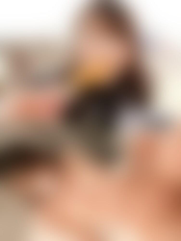 【美女保証】
宇●アナ似の爆美女と一日中いちゃらぶセックス三昧😍 (2/2)