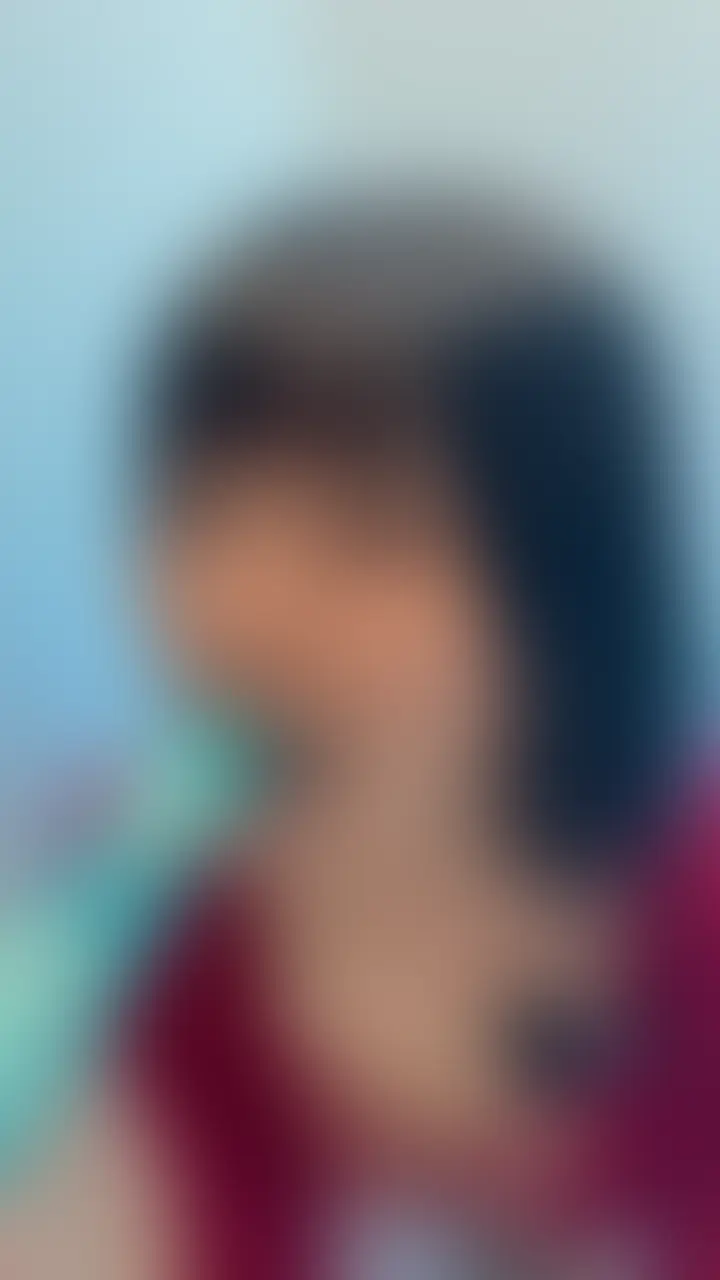 おもちゃで遊んだよ💞

今回の新作は、久しぶりにおもちゃを使った動画です♡

実は皆さんからもっと恋人視点な動画が見たいってコメントを多くいただいたので、撮影しやすいおもちゃで撮りました♡それに久しぶりに使いたいなぁって気持ちもちょっとあったので、、、♡笑

るるも最初は1人でする動画が多かったから、始めの頃を思い出してドキドキ、、、💓それにおもちゃだと質感も全然違くて、お口でしてる時に本物早く食べたいなぁなんて思ちゃったり、、、笑

それでは、また次の動画でお会いしましょうね🥺

⭐️https://www.instagram.com/miru3972/⭐️
るるのプライベートだよ〜💞

⭐️https://www.tiktok.com/@ruru_4635⭐️
色々なショート動画をあげてるよ💞 (2/2)