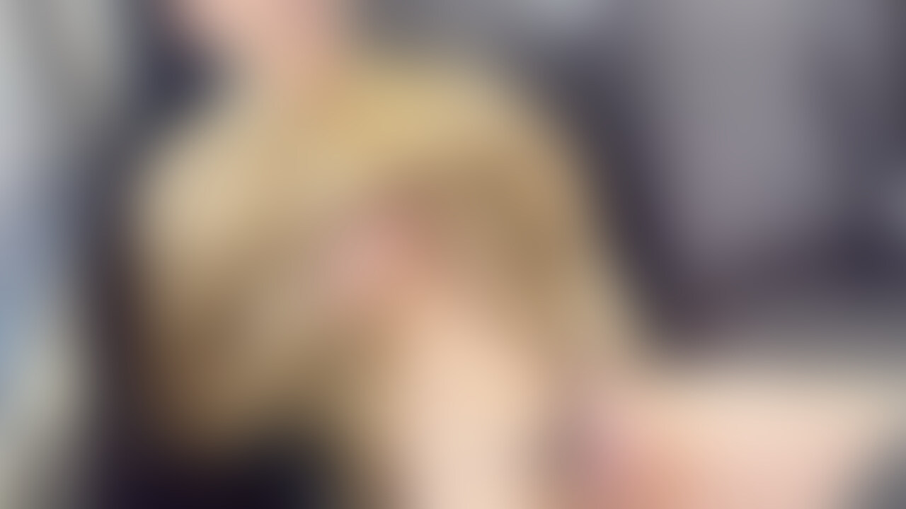 【素人/ 既婚】オナニーで感じすぎて舌を出しながら性液を飛ばす sample 1