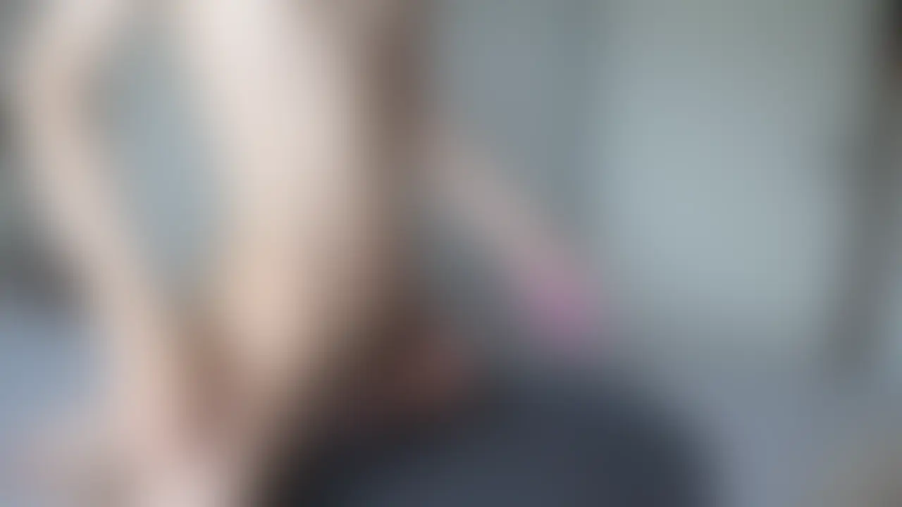 オナホを使って自分で情けなく腰ヘコヘコ振って寸止めオナニーしちゃった。。 sample 1