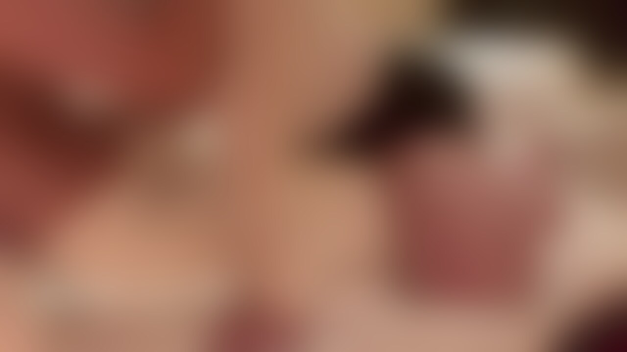リクルートスーツでキスと乳首責め💗
じっくり焦らしちゃう🥰 (2/2)