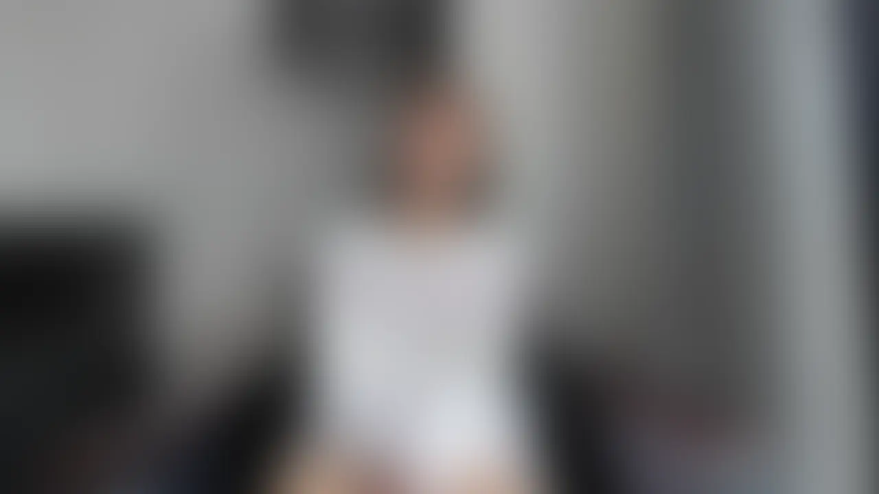 ♡指オナニー♡
手マン好きなんだよね。本当は誰かにやってもらいたいよ💕
手軽にやってる指オナニーを見せちゃうね!!
まりのアソコがよく見える動画になってます😣💕
#乳首
#オナニー
#巨乳
#指オナニー (2/2)