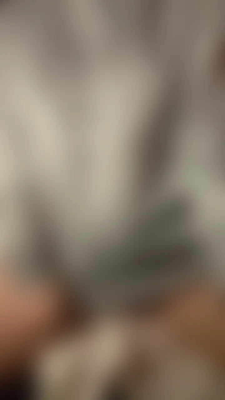 右上の「いいね♡」押してから見てくれると嬉しいな🥹
(これは顔出しなしのプランだよ!)
どうしてもゆいの気持ちよくなってる顔見たいってなったら
ゴールドプラン入ってみてね❣️❣️
投稿遅れちゃってごめんなさい🥹
また再開して沢山動画上げるように頑張るね!!!!
ゆいの動画で沢山癒されて、気持ちよくなってほしいな💕
これからもずっとゆいのこと応援してね❣️ (2/2)