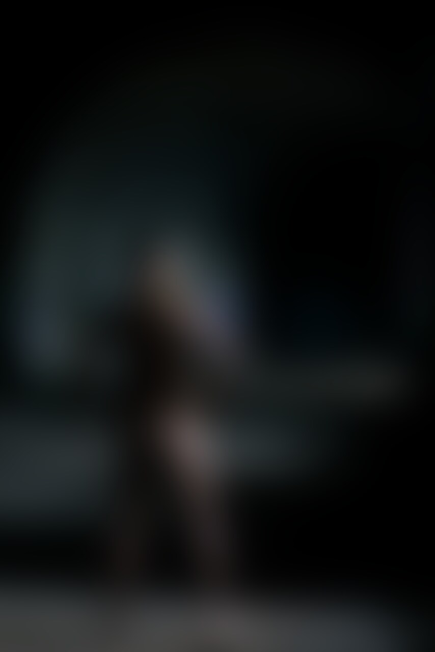廃墟トンネルとケツ sample 2