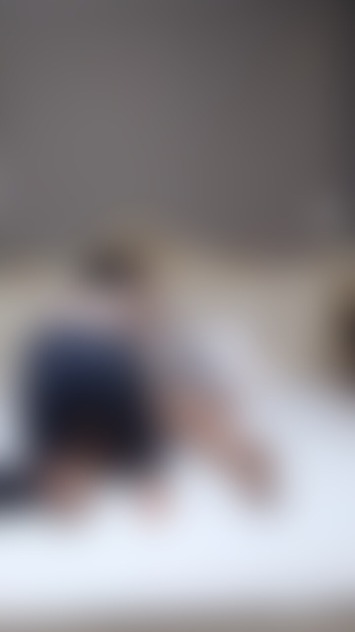 スーツ男子に貸出しした時の様子をお楽しみ下さい。
スーツ男子とディープキスをしてオ◯ンコをびちょびちょ濡らしてたようです。
貸出しの一部始終を公開して行きます。 (2/2)