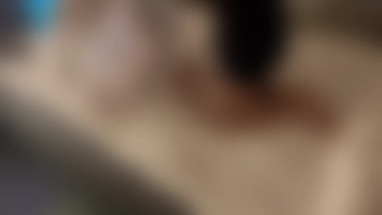【初の完全顔出し】
いつも見てくださる皆さん、本当にありがとうございます😊
旦那です。
妻が性感マッサージ師のおじさんに完全に堕とされ、イキ狂う姿に僕も興奮が止まりません!
そして、こんなにかわいい妻の顔を皆さんに見せたくて勝手に公開します!
過去作品で一番人気だった、あの濃厚SEXを**完全顔出しバージョン**でお届け🔥
**始まりから終わりまでノーカット**の**総尺1時間29分の超長編**です!
表情の変化、喘ぎ声、涙目、身体の震え…すべて丸わかりの、圧倒的な没入感をお楽しみください😇
❗️完全内緒・DM限定販売
・3日間限定(7月10日まで)
・購入者は公開終了後もいつでも視聴可能
DMの痕跡は消しますので、妻への密告は固くご遠慮ください🙏
本気で妻のすべてを愛してくださる方だけに、特別にお見せします! (2/2)