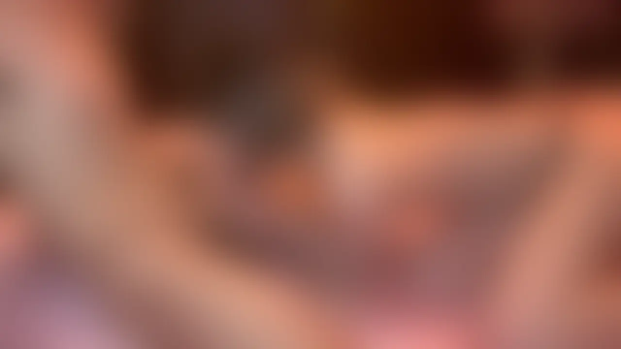 旦那とのセックスレスで密会を待ち焦がれた人妻は会う度ににゃんにゃんモードです。気持ちよくなりたいというより気持ちよくしてあげたい欲の方が強いらしくずっと乳首も息子をなめわまして我慢汁を味わってた! (2/2)