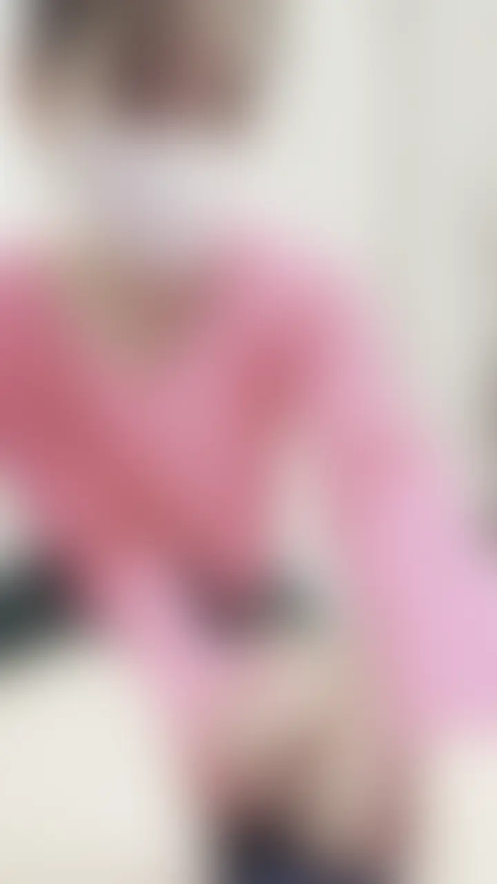 新作のおもちゃが気持ち良すぎた♡
提供先のメーカーさんから新しいおもちゃが届いたから
開封しておもちゃの説明と実践使用してみました.../
もしかしたら今日からエースおもちゃになるかも!? (2/2)