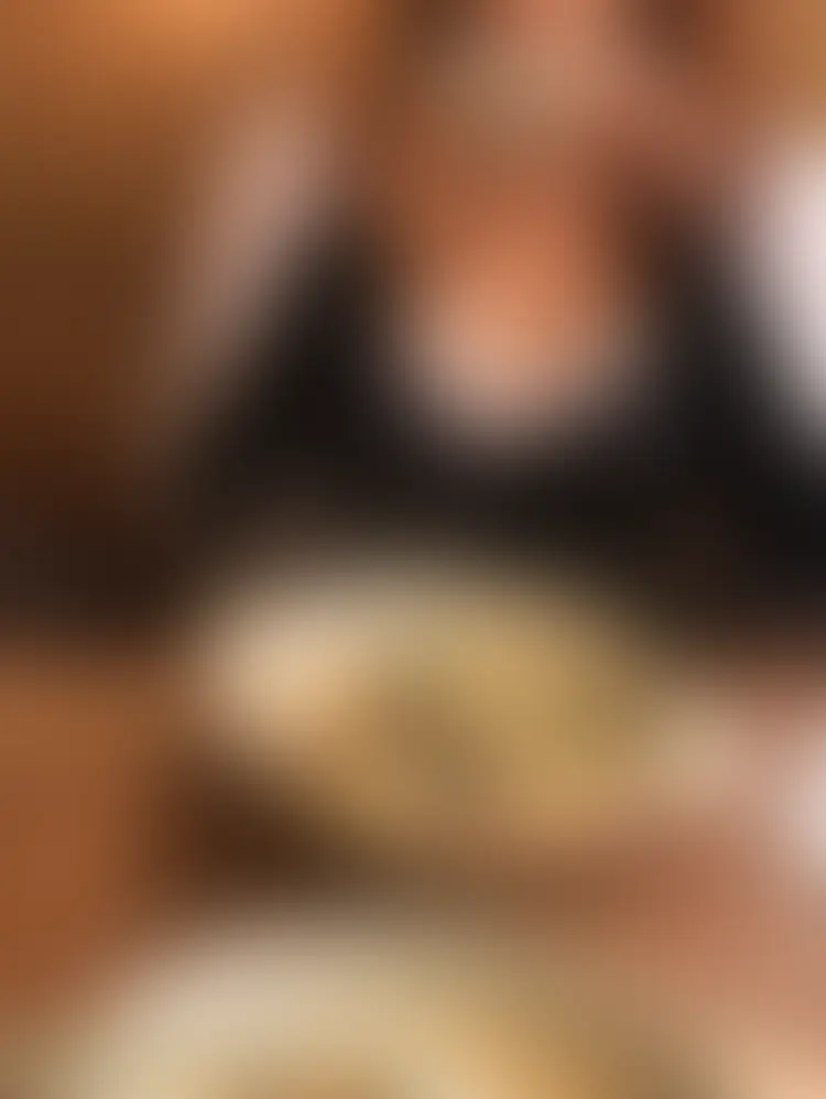 40代、ここから。「「初めての麻辣湯で、汗だくになった夜」 「今度、麻辣湯食べに行きません？」 営業先で知り合った30代の彼女から、そんなふうに誘われた。」の投稿サムネイル