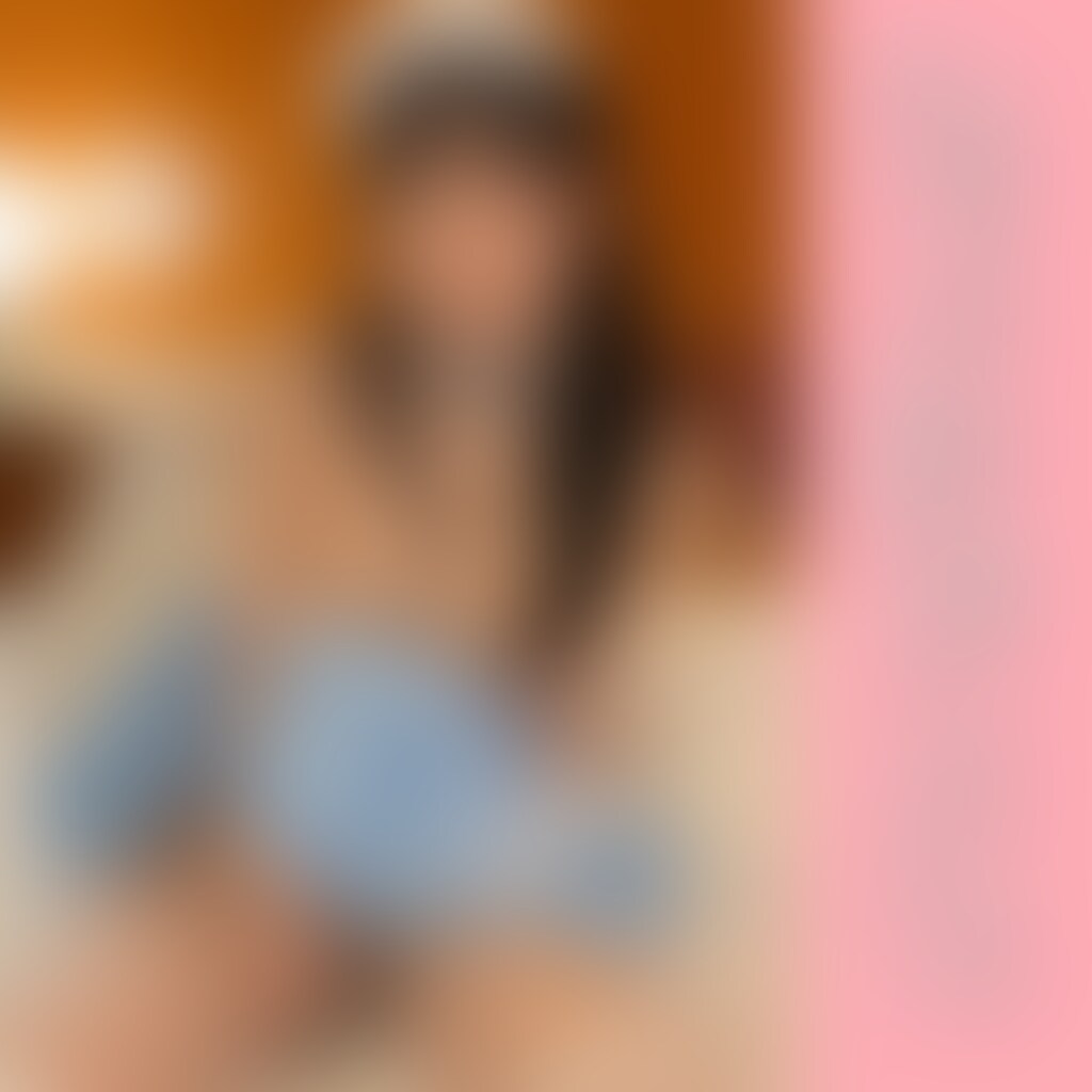 右上のいいね♡ やコメントいただけると とても励みになります🥺
【ご主人様にいただいた 挿入系の電マをつかったら
気持ち良すぎて腰ふりが止まりません…】
こういう挿入系のおもちゃは 使ったことがなかったので
今回挑戦してみました🙈
振動が奥まで届くので お◯んこの中がジンジン熱くなって
いつもとは違う快感が…
本物のおちんちんをいれたことがないので
もっといれてみたくなってしまった美咲でした😳
#素人
#顔出し
#個人撮影
#個撮
#裏垢
#オナニー
#メイド
#コスプレ (2/2)