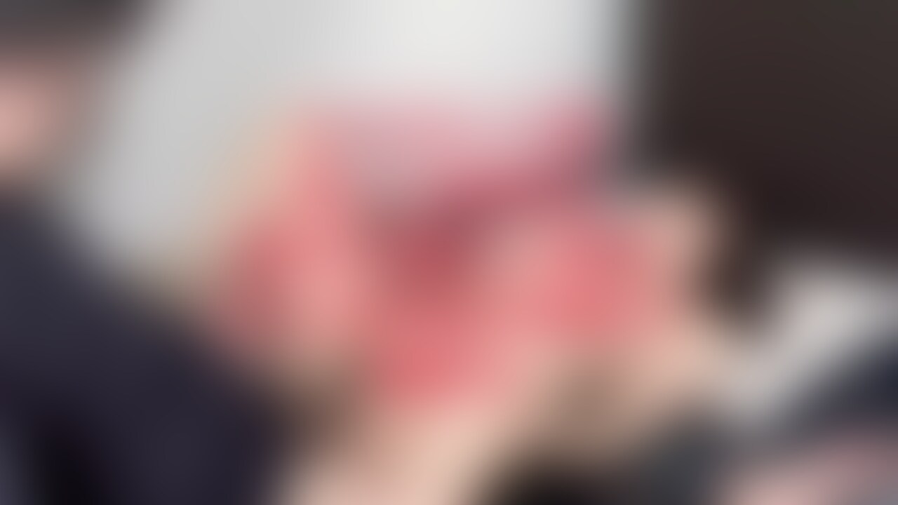 どえろい人妻さんを寝取ってみました
「気持ちいいっ」「もうイキたくないよぉ」と言いながらイキまくり!
この人妻、セックス大好きな様です
リモコンローターを使い、イってしまいながらの乳首舐め&フェラが超えろいです (2/2)
