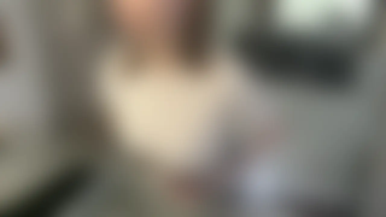 â ïžæŠé£ðšã«ãã¬ããé¢å©ãããã®ã§æ¡æ£çŠæ¢ââ»èº«ãã¬é²æ¢ã§ææ«åé€â»ïŒã¹ãŒããŒã§åºäŒã£ã人劻ð€±ã®å®¶ã«èªãããð
ãå
容詳现ã
âšãã€ãè¡ãè¿æã®ã¹ãŒããŒã§ã3æããå
¥ã£ã人劻ã«å£°ãããã®ããã£ããã
æåã¯æ®éã«äŒè©±ããŠããã©ãç¬ã®è©±ã§çãäžãã£ãŠãã®ãŸãŸã©â¯ã³äº€æãâšãããããæŠé£ã«ã¯å
ç·ã§äœåãã飯è¡ãããã«ãªã£ãã
1/5ã®å¹Žå§ãã仿¥ã家誰ãããªããã ãããã£ãŠèšãããŠãæµãã§å®¶è¡ãããšã«ã
å®¶å
¥ã£ãç¬éãæ£çŽã³ã³ã£ãã
ã¹ãŒããŒã§èŠãŠãæãããäœåã坿ããâšç§æã ãè·é¢è¿ãããæ®éã«æèããã
ãå®¶äºã£ãŠããæ®éã«ããã©ããã ããâŠãã£ãŠæ¥ã«åŒ±ããšãèŠããŠããŠãâšããããã®äººããããã®æºãŸã£ãŠããã ãªãã£ãŠæã£ãã
ãæŠé£ã«ãã¬ããçµãããããã£ãŠèšã£ãŠããã©ãâšãã®å²ã«è·é¢ã¯å
šç¶é¢ããªããããããè¿ãã
æ£çŽããã¡ãªã®ã¯åãã£ãŠããã©ããã®ç©ºæ°ã¯ç¡çã
誰ãããªãå®¶ã§ãæŠé£ã«ãã¬ããçµãããã£ãŠç¶æ³ã§ããã®è·é¢æããããæ®éã«çæ§æããªãã
圌女ã¯ä¿ºã®æŽ»åãç¥ã£ãŠãããããããšããããã£ããããã«ãã®å®¶ã§æ®åœ±ããããŠã»ãããã£ãŠã¶ã£èŸŒãã ã
ãããããŠã¿ãããæ®ãããŠã¿ããã£ãŠæã£ãŠããã ããç¬ã
ã£ãŠç¬ããªããçããã
è奮床ãäžæ°ã«é£ã³äžãã£ãŠçæ§ã¶ã£é£ãã
æºåããŠãã圌女ããããã
ãããã§ã仿¥ã ãã ãããðãã£ãŠèšãããã®äººçåã£ãã£ãŠæã£ããw w
ãã£ãšåç»ãã§ãããããã®è奮ã¿ããªã«ãæããŠãããããðŠ (2/2)