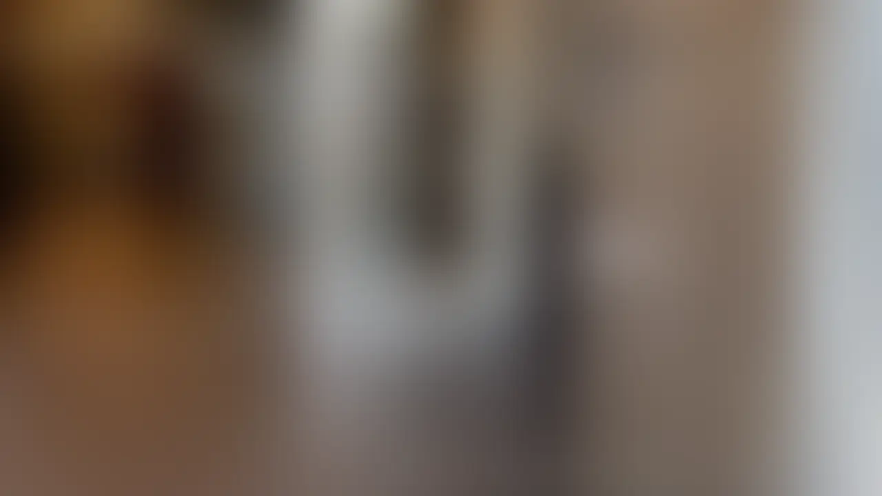 以前の投稿のリマスターになります。
https://myfans.jp/posts/4a44bf83-892a-444e-9aae-4431d753d74d
(バックナンバーに入ってます)
まだ未購入の方やサンプル動画をご覧頂き、「おっ!」と思った方は是非
^^
明るいタヌキ顔なセラピストさんで、見せつけた時の反応も良くてちゃんと手コキも分かってくれて助かりました。
^^v (2/2)