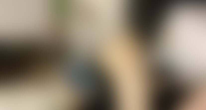 生で入れてもらいましたが
彼が射精我慢失敗しちゃってすぐ出ちゃった動画ですw
内容がしょぼかったので載せるか迷いましたが、前戯が長かったので分けて投稿してみました💗
最後は有料会員様限定で♡ (2/2)