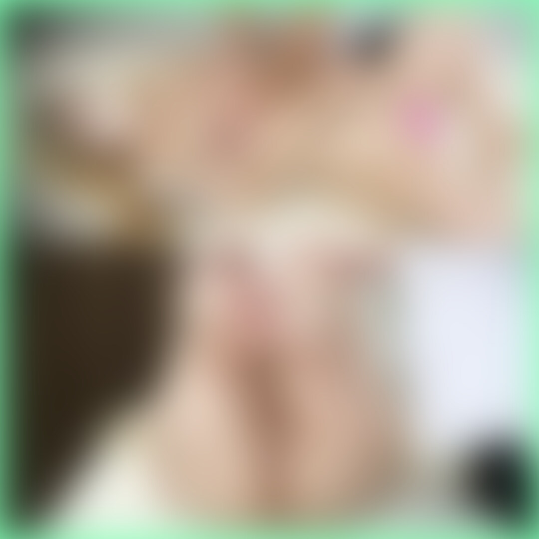 爆乳金髪美女にパイパン丸見えストレッチ♡/全裸美女の美巨乳揉みしだく♡

⇓セクハラストレッチの動画はこちらから☟
https://myfans.jp/stretch_19/tags/153f7952-b43e-4b63-b2d1-dbdcb49ef1b7

今回は派手目な金髪のギャルがご来店。
施術を行っていきますが、爆乳の主張が凄くそこにしか目がいきません、、、
施術と称して揉みしだいてしまいました、、、
さらにはおマンコ丸見え状態での開脚、、、
その状態でもおっぱいを揉んでしまいました、、、

#素人 #個人撮影 #おっぱい #巨乳 #美乳 #フェチ　#乳首 #マッサージ #ストレッチ #女子大生 (2/2)